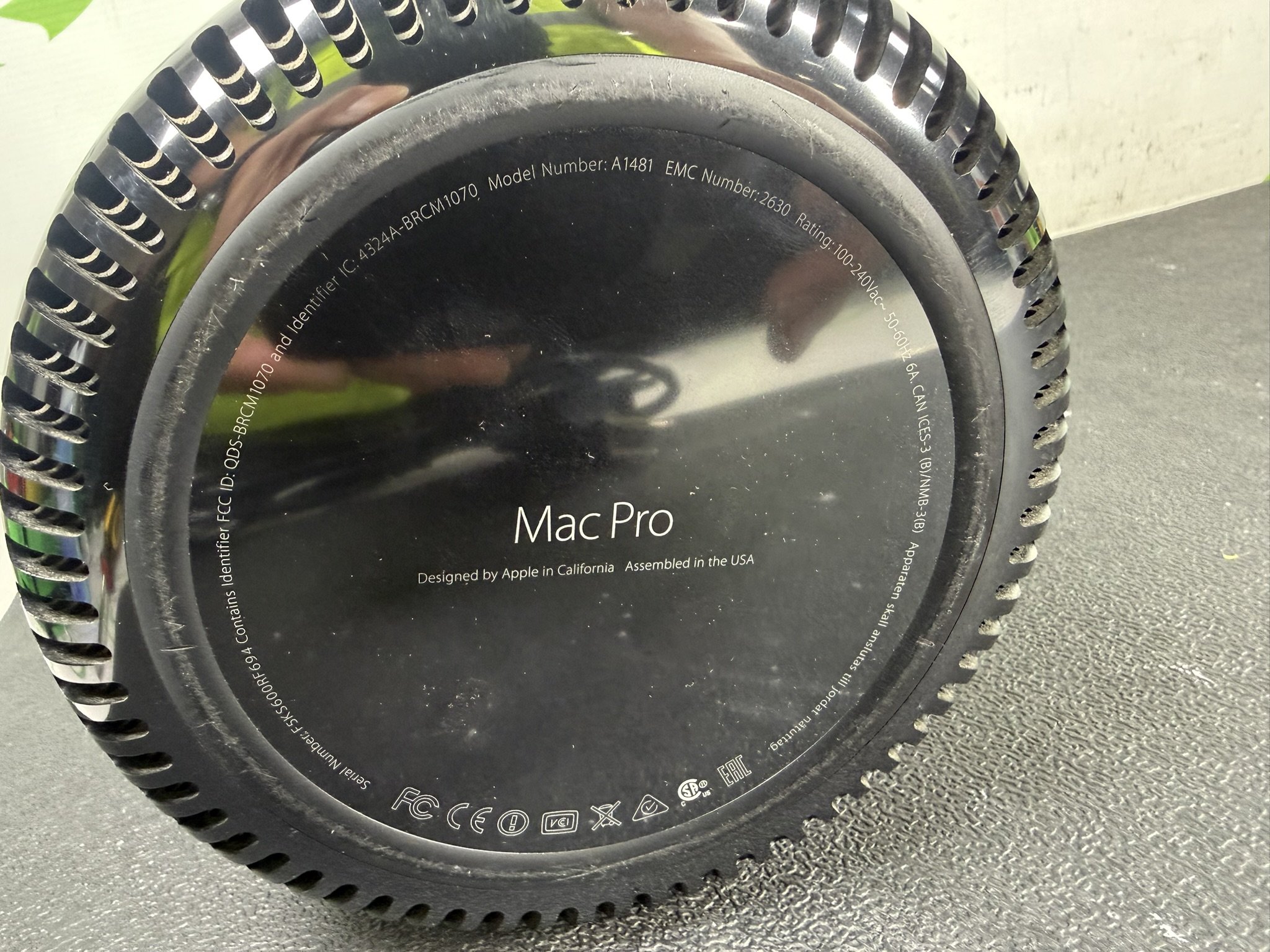 Buy Apple A1481 MacPro 6.1 Intel Xeon 4-Core E5-1620 v2 3.7GHz