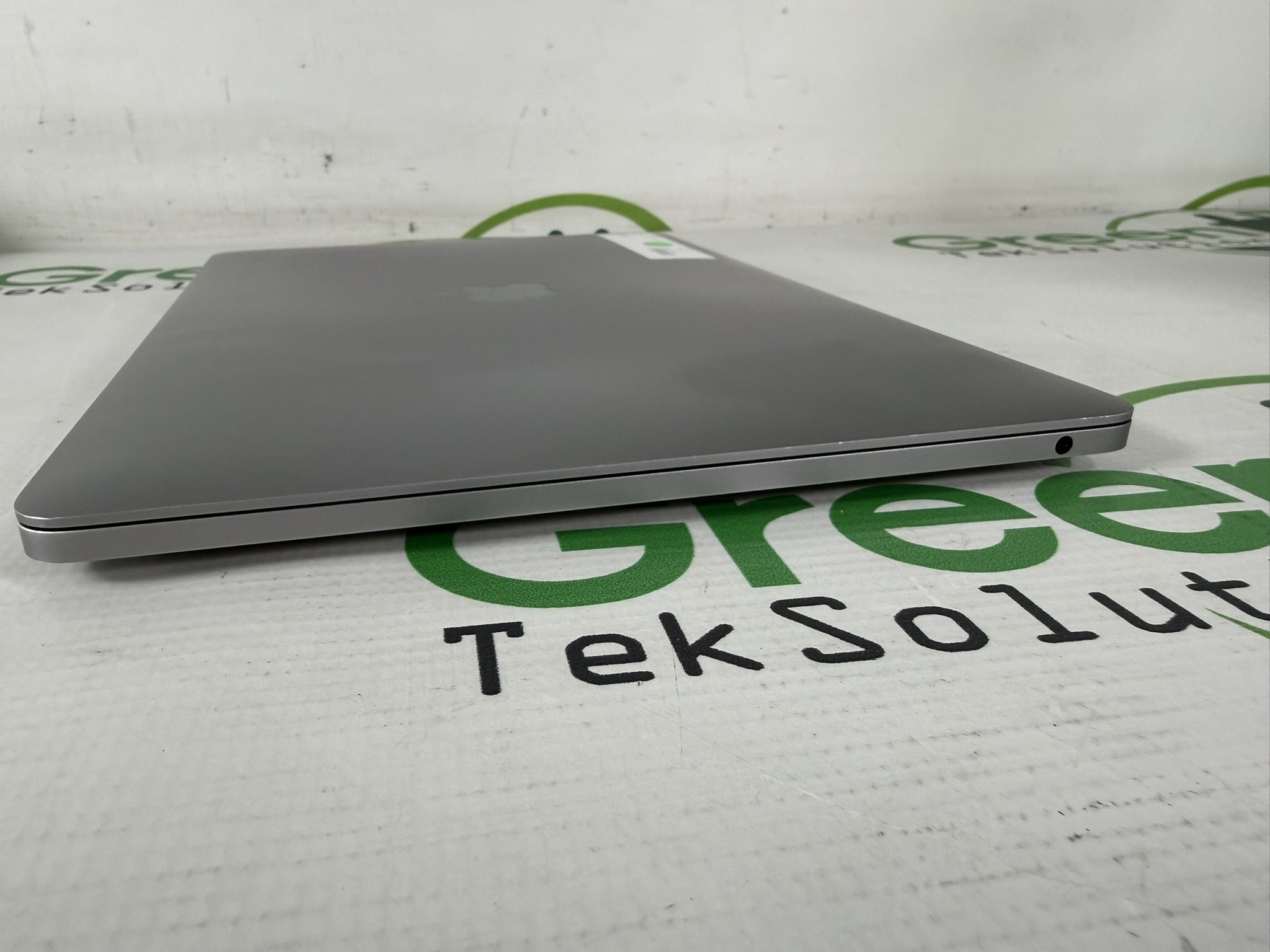 Buy Apple MacBook Pro A2338 13.3